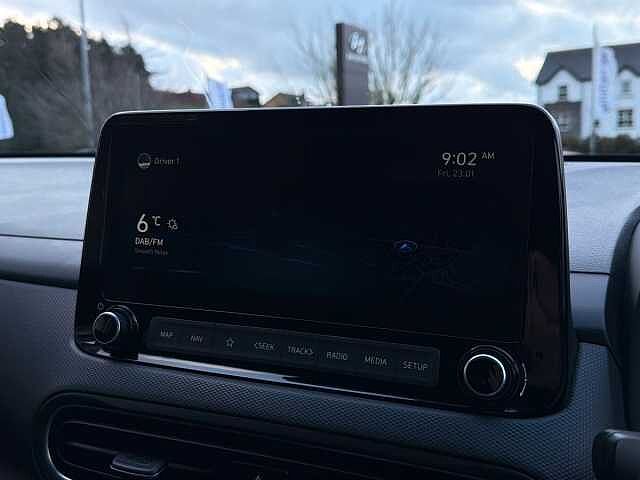 Hyundai KONA 1.6 H-Gdi Premium Suv 5Dr Petrol Hybrid Dct Euro 6 (S/S) (141 Ps)