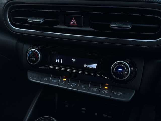 Hyundai KONA 1.6 H-Gdi Premium Suv 5Dr Petrol Hybrid Dct Euro 6 (S/S) (141 Ps)