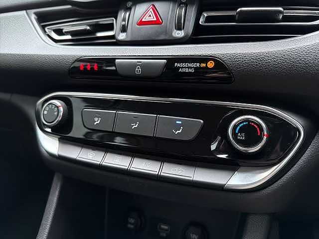 Hyundai I30 1.0 T-Gdi Mhev Se Connect Tourer 5Dr Petrol Hybrid Manual Euro 6 (S/S) (120 Ps)