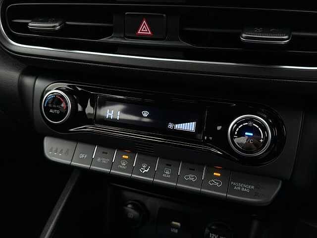 Hyundai KONA 1.6 H-Gdi Se Connect Suv 5Dr Petrol Hybrid Dct Euro 6 (S/S) (141 Ps)