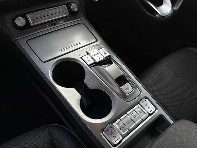 Hyundai KONA 64Kwh Premium Se Suv 5Dr Electric Auto (204 Ps)