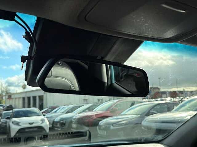 Hyundai KONA 64Kwh Premium Se Suv 5Dr Electric Auto (204 Ps)