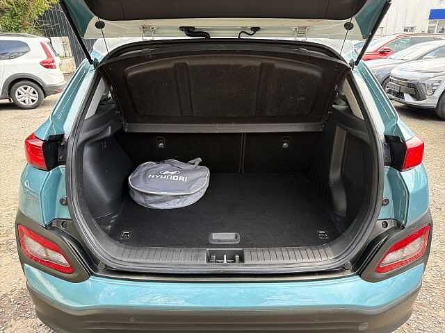 Hyundai KONA 64Kwh Premium Se Suv 5Dr Electric Auto (204 Ps)