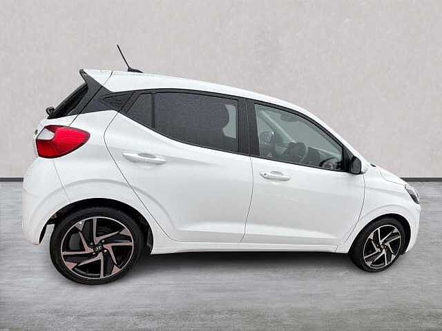 Hyundai I10 1.2 Premium Hatchback 5Dr Petrol Auto Euro 6 (S/S) (84 Ps)