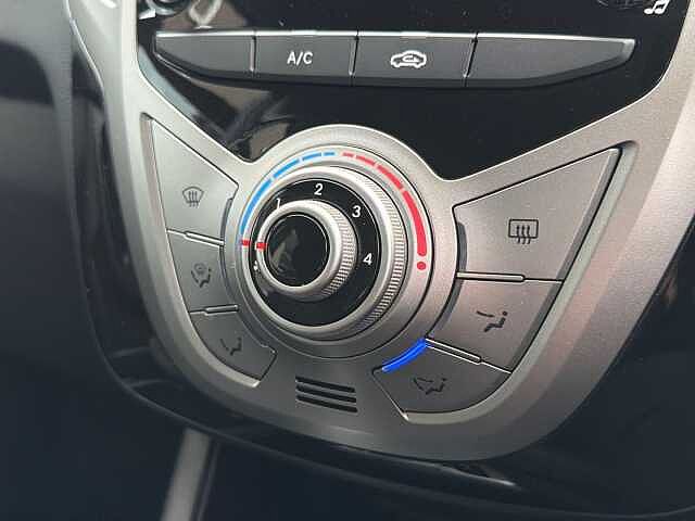 Hyundai IX20 1.6 Se Hatchback 5Dr Petrol Auto Euro 6 (125 Ps)