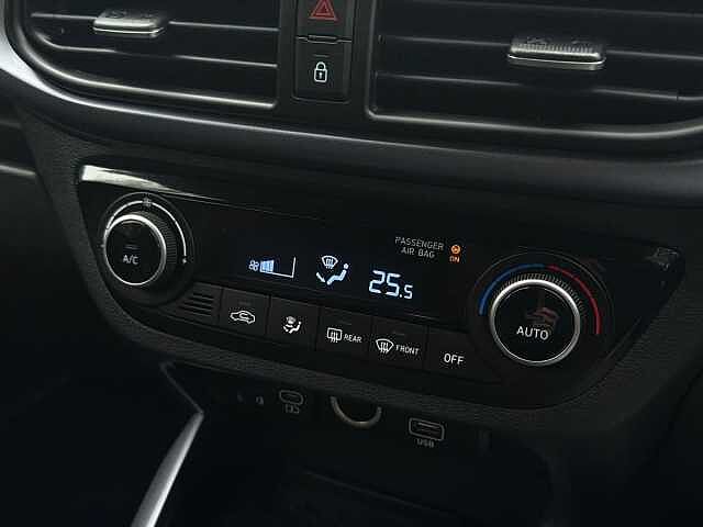 Hyundai I10 1.0 Premium Hatchback 5Dr Petrol Manual Euro 6 (S/S) (67 Ps)