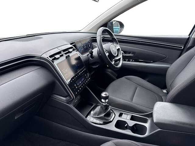 Hyundai TUCSON 1.6 T-Gdi Se Connect Suv 5Dr Petrol Manual Euro 6 (S/S) (150 Ps) Shimmering Silver