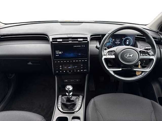 Hyundai TUCSON 1.6 T-Gdi Se Connect Suv 5Dr Petrol Manual Euro 6 (S/S) (150 Ps) Shimmering Silver