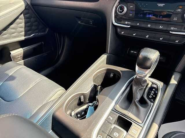 Hyundai SANTA FE 2.2 Crdi Premium Se Suv 5Dr Diesel Auto 4Wd Euro 6 (S/S) 7 Seat (200 Ps) Lava Orange