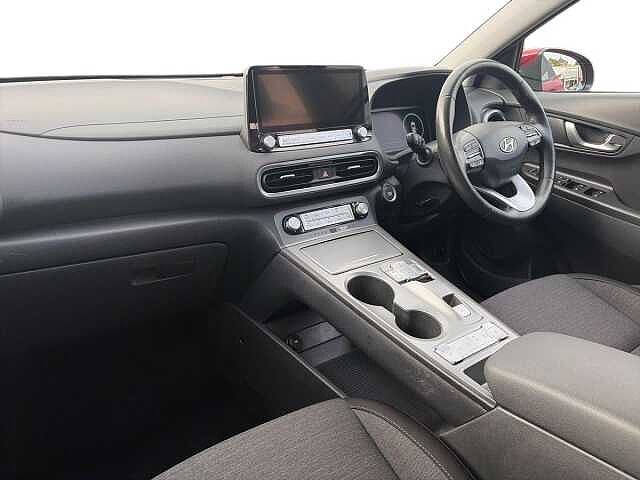 Hyundai KONA 64Kwh Premium Suv 5Dr Electric Auto (10.5Kw Charger) (204 Ps)