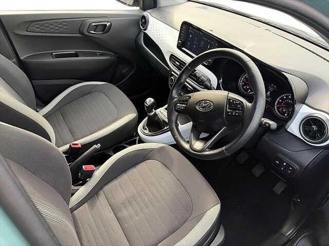 Hyundai I10 1.0 Premium Hatchback 5Dr Petrol Manual Euro 6 (S/S) (67 Ps)