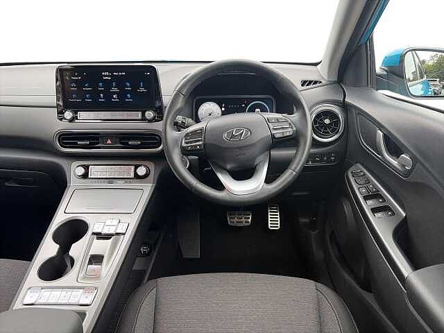 Hyundai KONA 64Kwh Premium Suv 5Dr Electric Auto (10.5Kw Charger) (204 Ps)