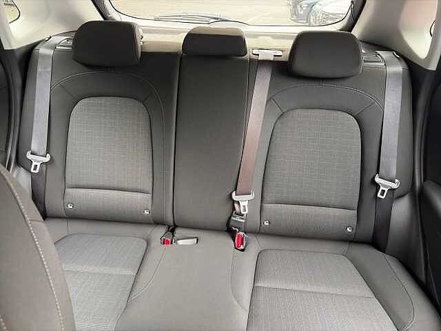 Hyundai KONA 1.6 Gdi Hybrid Premium 5Dr Dct