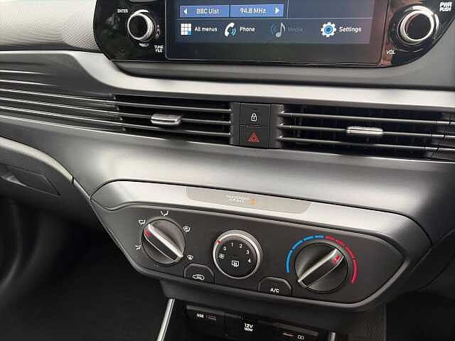 Hyundai I20 1.0 T-Gdi Mhev Se Connect Hatchback 5Dr Petrol Hybrid Dct Euro 6 (S/S) (100 Ps)