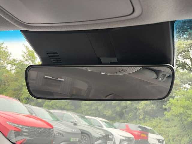 Hyundai KONA 1.6 H-Gdi Se Connect Suv 5Dr Petrol Hybrid Dct Euro 6 (S/S) (141 Ps)