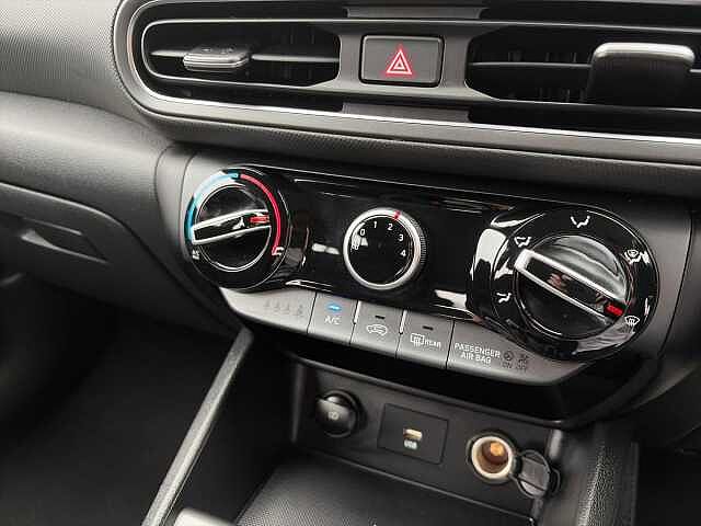 Hyundai KONA 1.0 T-Gdi Mhev Se Connect Suv 5Dr Petrol Hybrid Manual Euro 6 (S/S) (120 Ps)