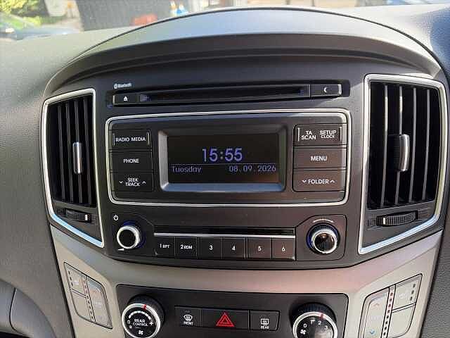 Hyundai I800 2.5 Crdi Se Mpv 5Dr Diesel Manual Euro 6 (136 Ps) Creamy White
