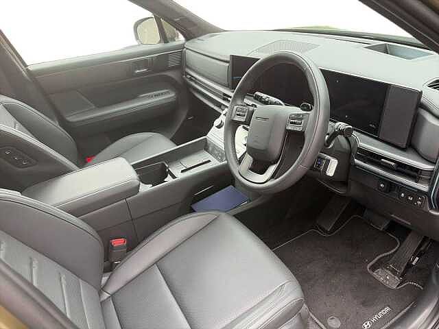 Hyundai SANTA FE 1.6T Calligraphy Suv 5Dr Petrol Hybrid Auto 4Wd Euro 6 (S/S) (7Seat) (239 Ps)