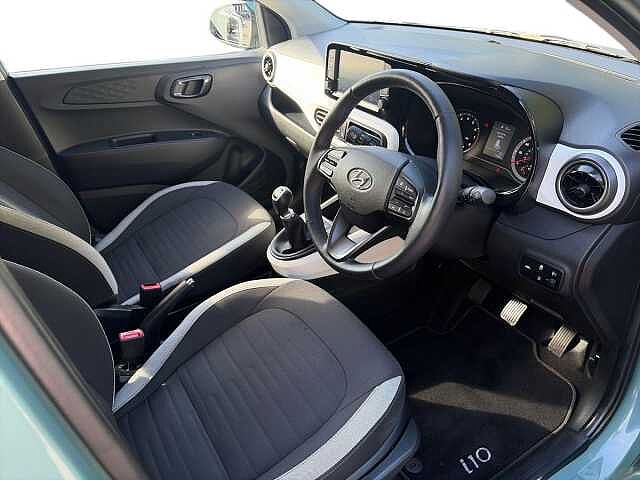 Hyundai I10 1.0 Premium Hatchback 5Dr Petrol Manual Euro 6 (S/S) (67 Ps) Mangrove Green
