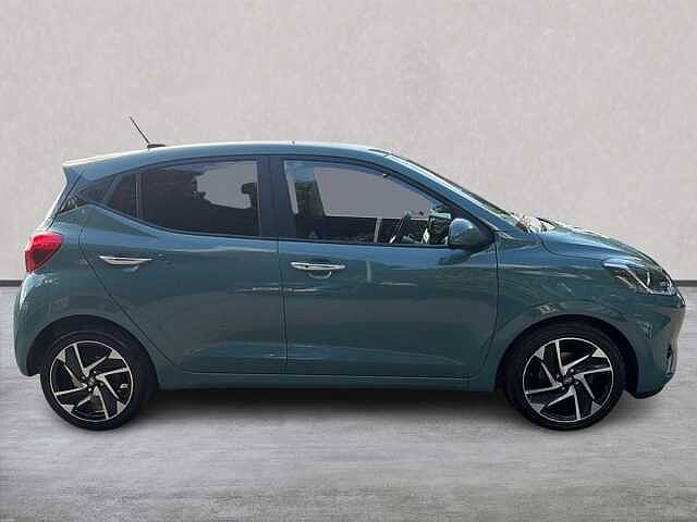 Hyundai I10 1.0 Premium Hatchback 5Dr Petrol Manual Euro 6 (S/S) (67 Ps) Mangrove Green