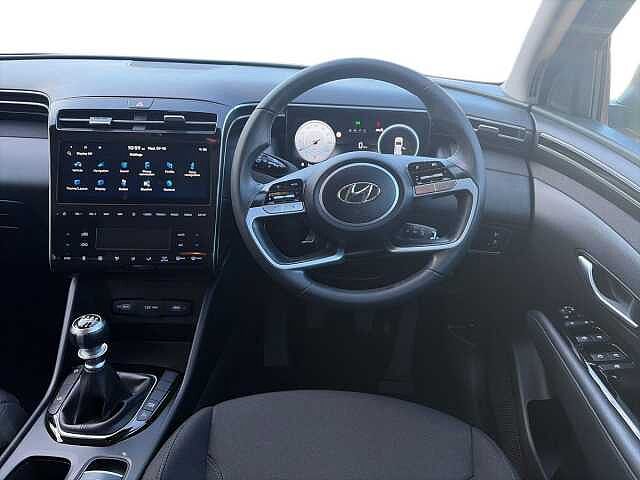 Hyundai TUCSON 1.6 T-Gdi Se Connect Suv 5Dr Petrol Manual Euro 6 (S/S) (150 Ps) Dark Knight Grey