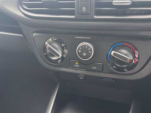 Hyundai I10 1.0 Se Connect Hatchback 5Dr Petrol Manual Euro 6 (S/S) (67 Ps)