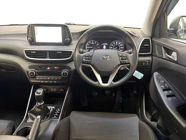 Hyundai TUCSON 1.6 Gdi Se Nav Suv 5Dr Petrol Manual Euro 6 (S/S) (132 Ps)